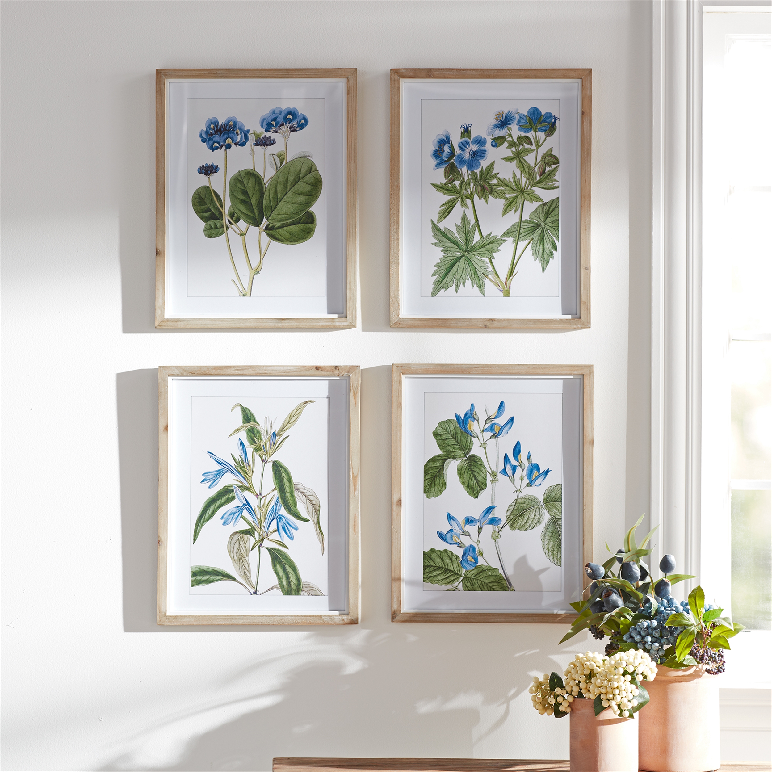 Wood Framed Floral Print (Set of 4) - Image 2